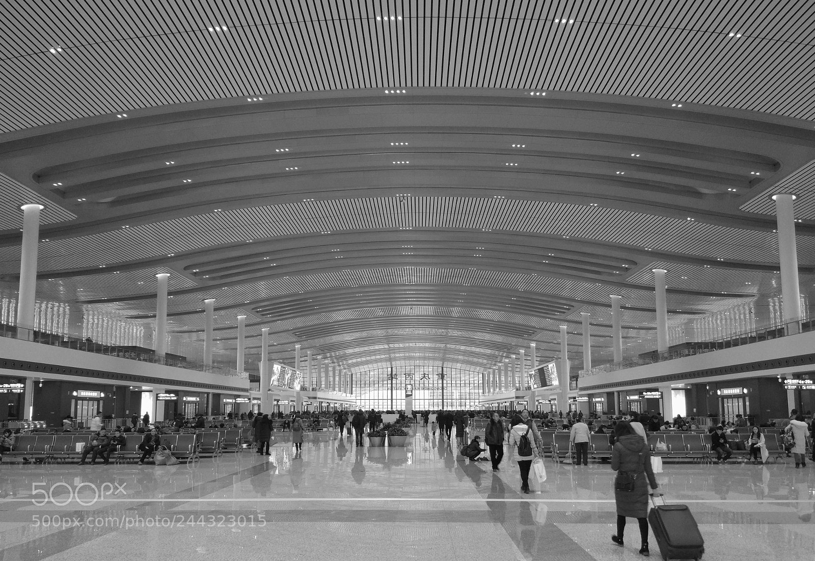 Xiaomi MI 5 sample photo. Chongqing west station photography