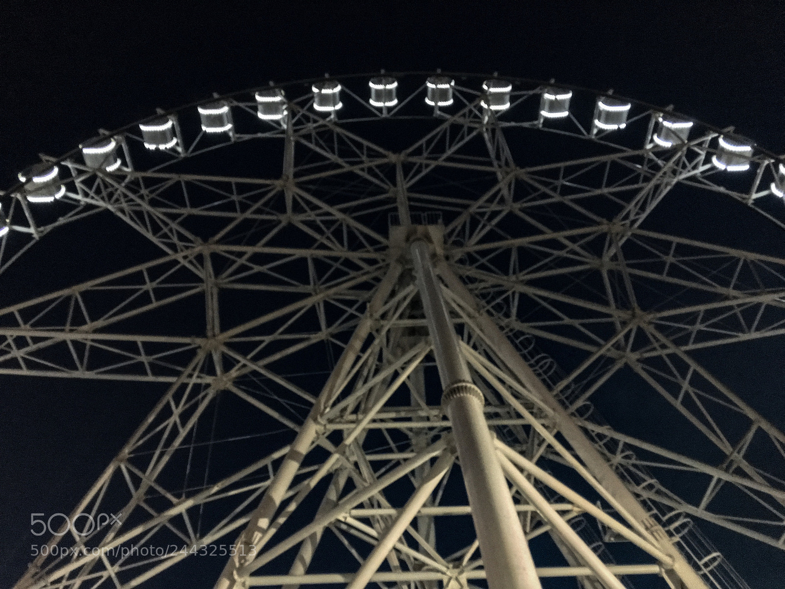 Apple iPhone 6s sample photo. Ferris wheel photography