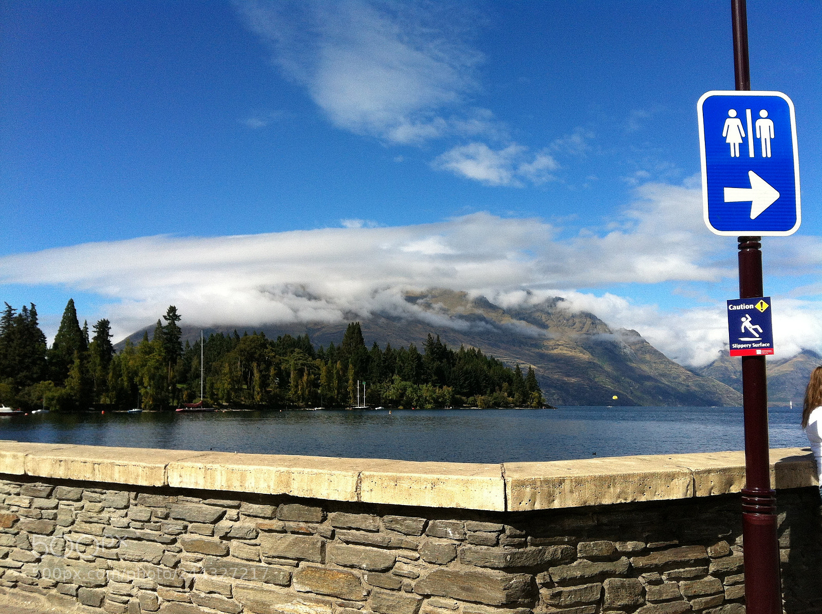 Apple iPhone 4 sample photo. The sign photography