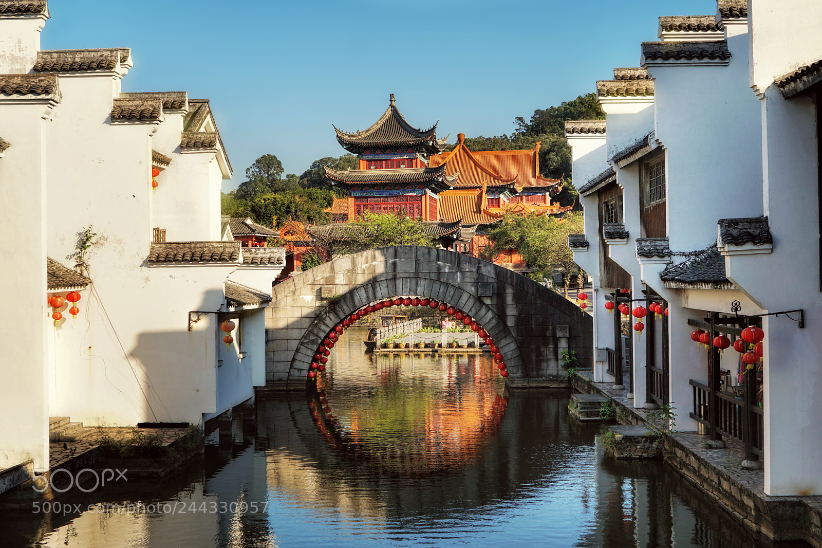 Sony a6300 sample photo. Chinese water town photography
