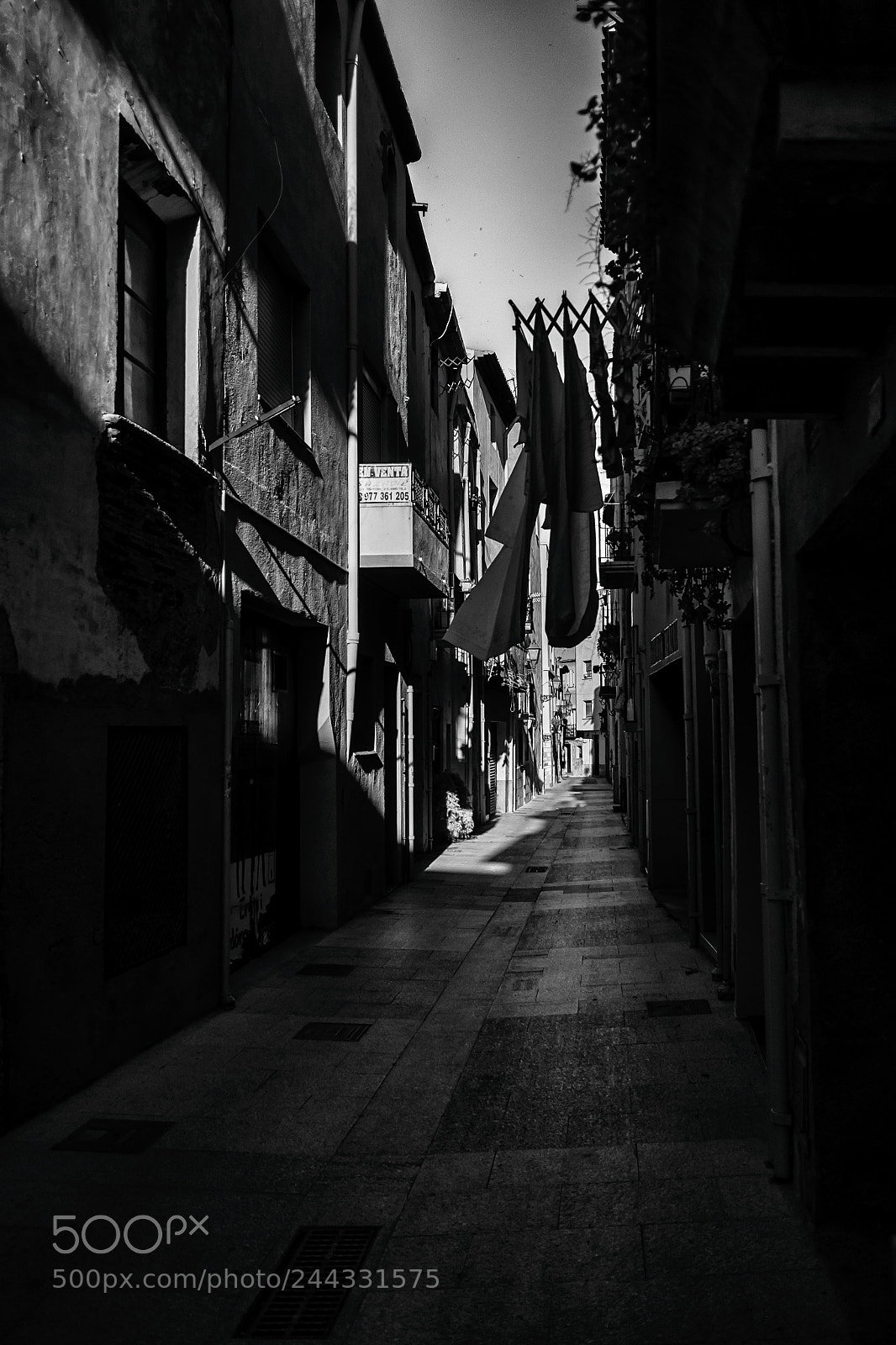 Fujifilm X-Pro1 sample photo. Le linge de rue photography
