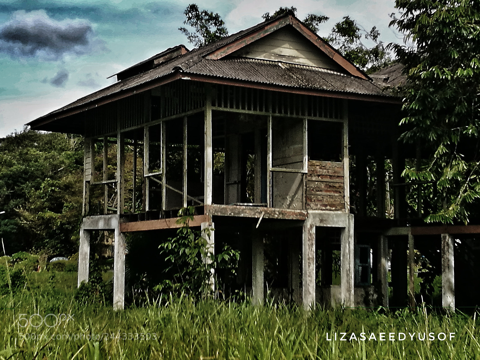 HUAWEI P9 sample photo. Abandoned and forgotten part 1 photography