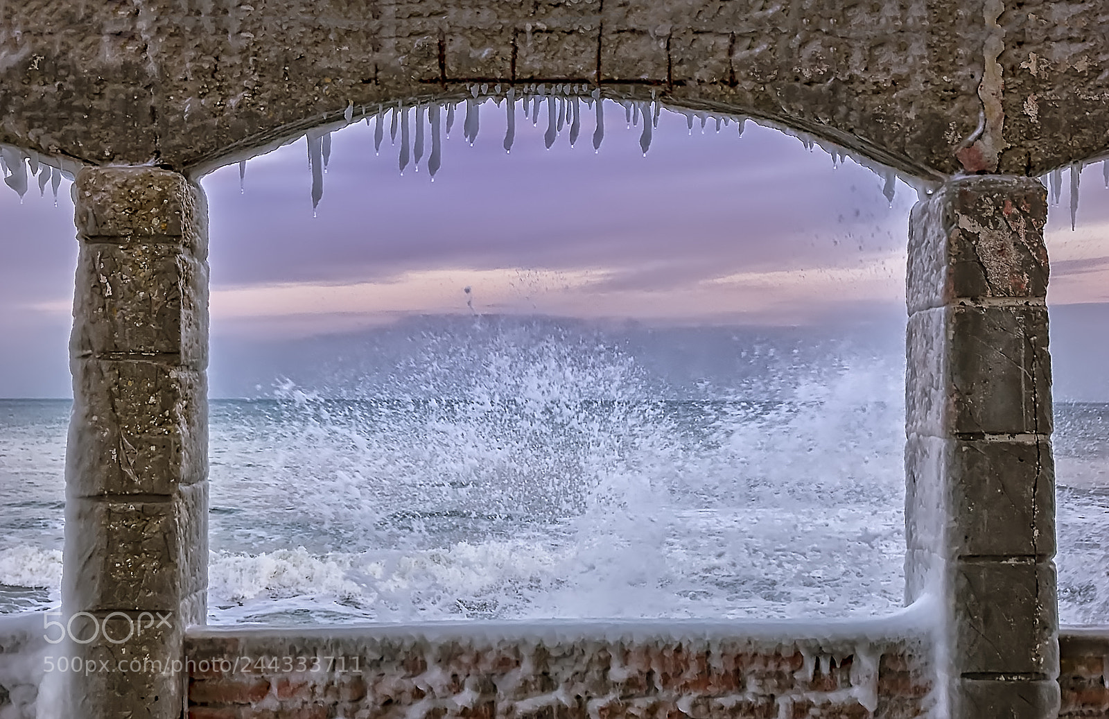 Canon EOS 60D sample photo. Winter splash photography