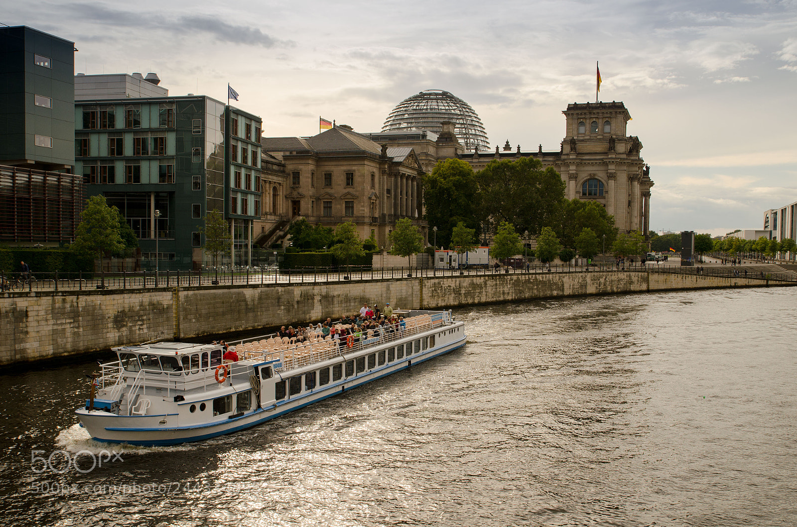 Nikon D5100 sample photo. On the river photography