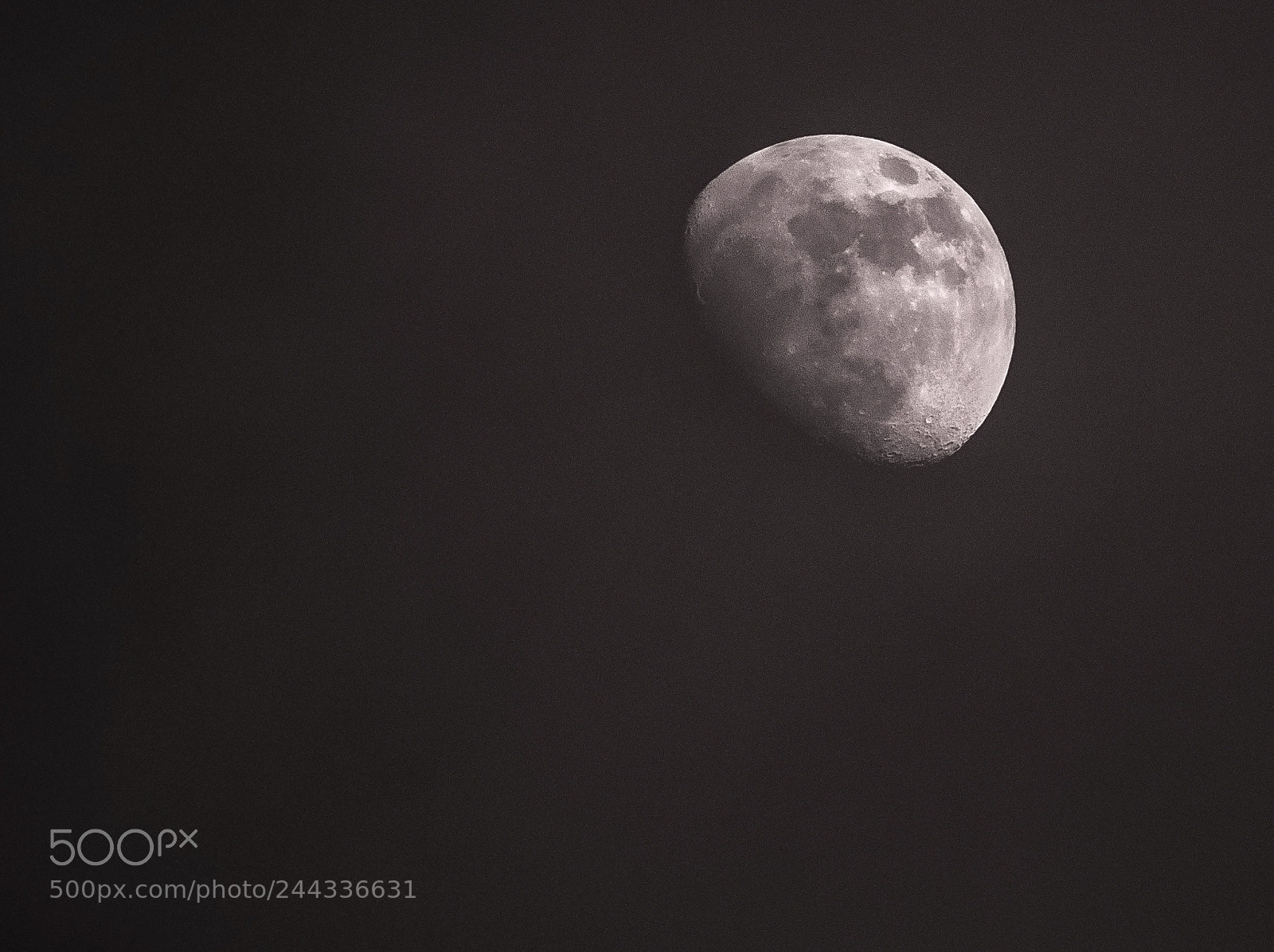 Nikon D90 sample photo. Moon light photography