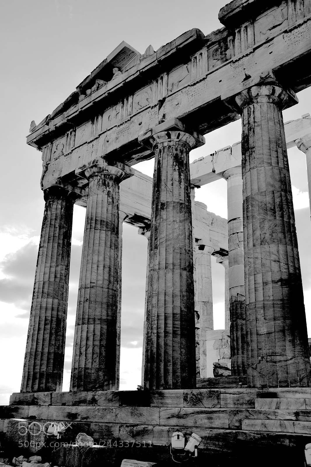 Nikon D3100 sample photo. Parthenon bw photography