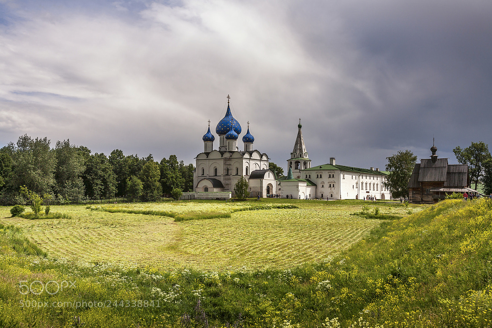 Canon EOS 5D sample photo. The kremlin of suzdal photography