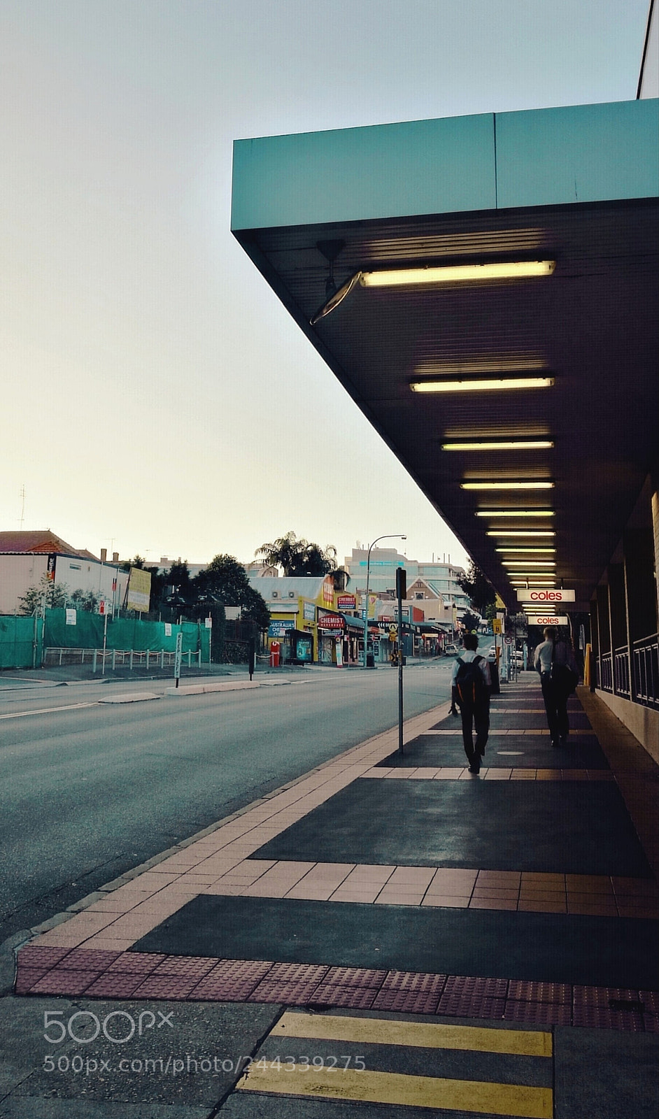 HUAWEI P9 sample photo. Epping street photography