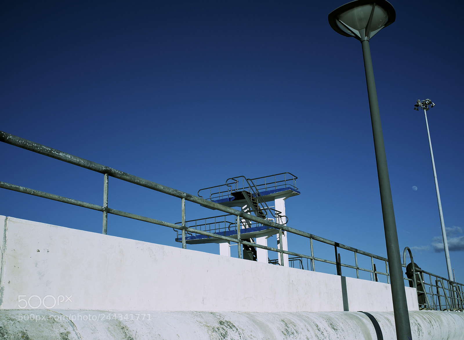 Fujifilm FinePix X100 sample photo. Diving board photography