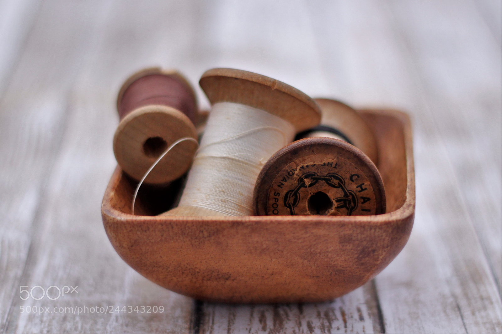 Canon EOS 500D (EOS Rebel T1i / EOS Kiss X3) sample photo. Old spools photography