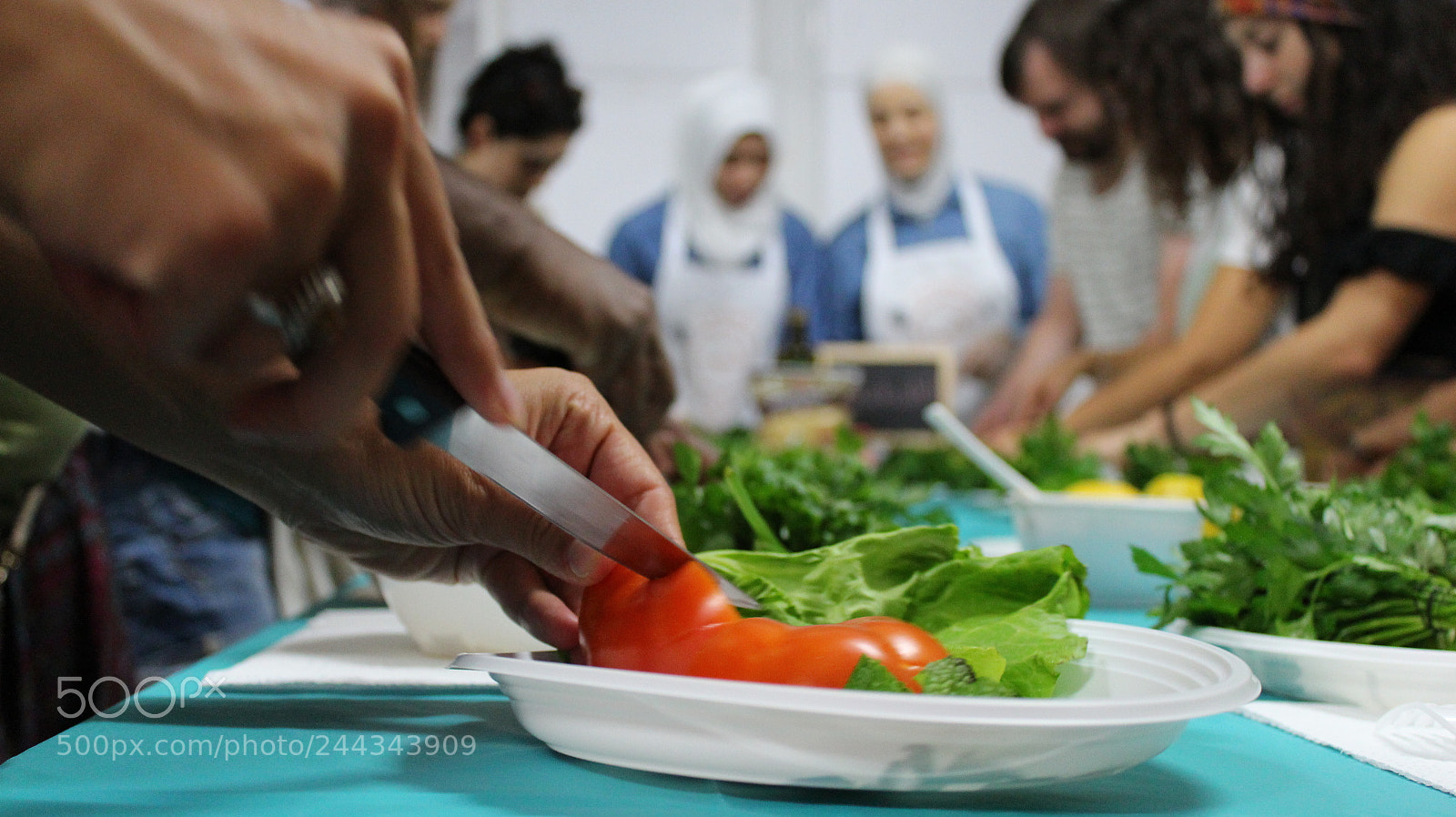 Canon EOS 650D (EOS Rebel T4i / EOS Kiss X6i) sample photo. Cooking class photography