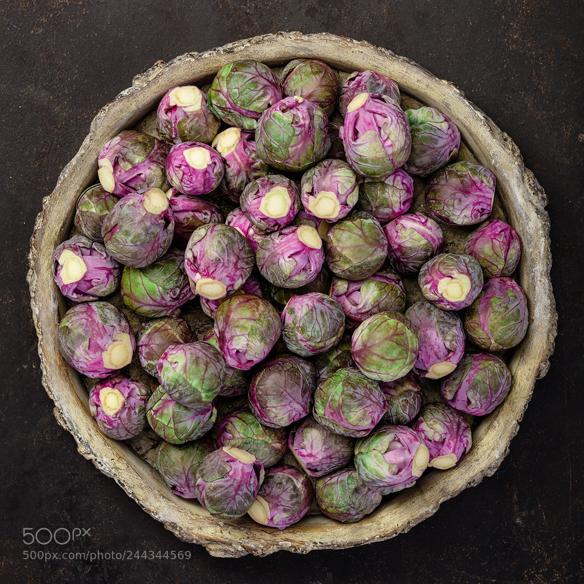 Canon EOS 5DS R sample photo. Purple brussels sprouts in photography