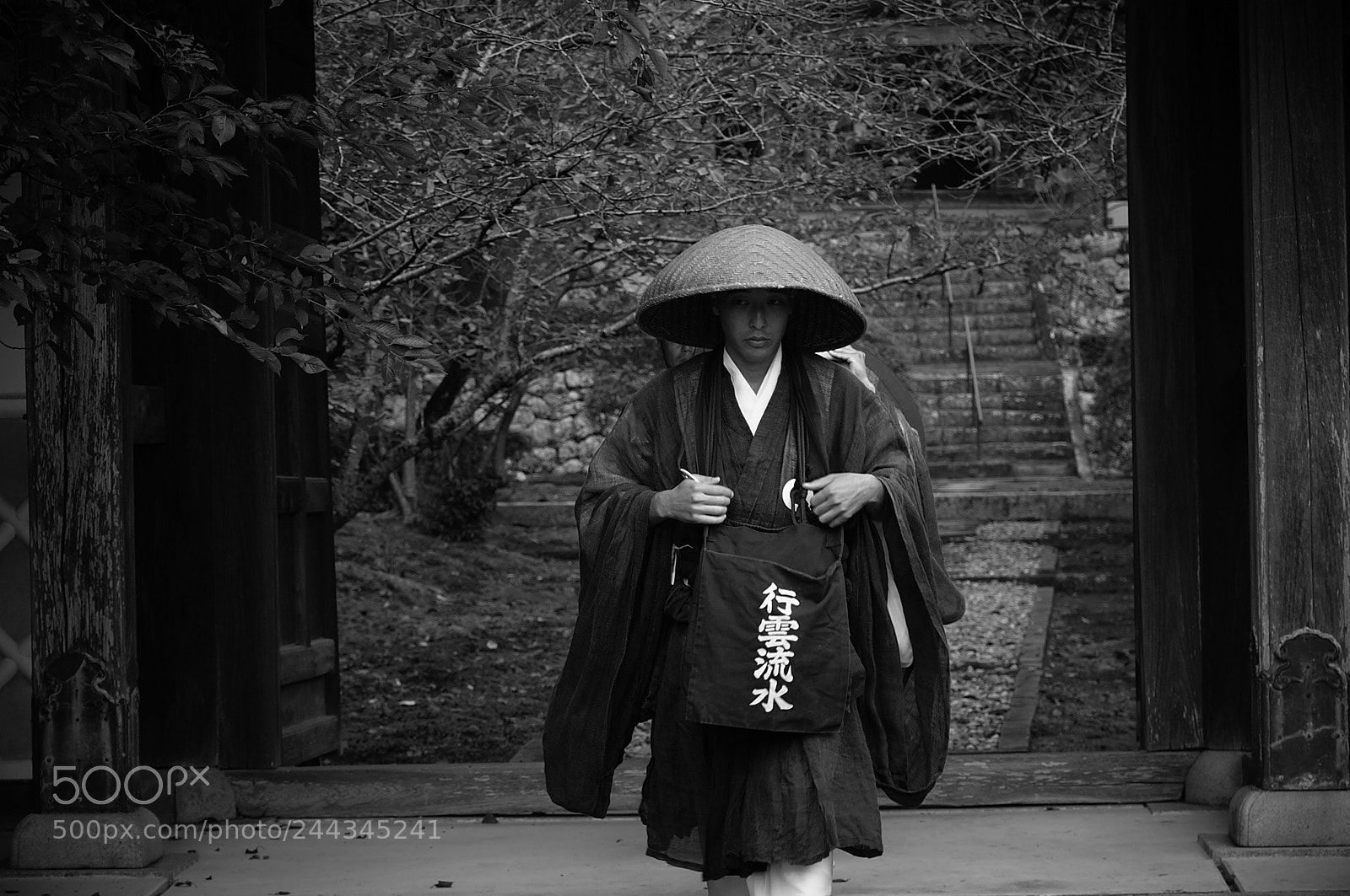 Sony Alpha NEX-6 sample photo. Mendicants photography