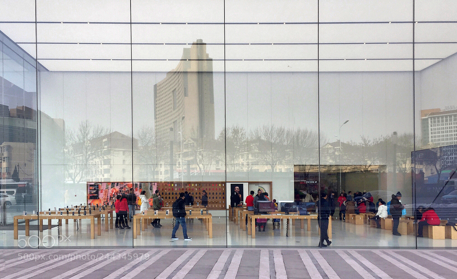 Apple iPhone 6 sample photo. Passing through a shop photography