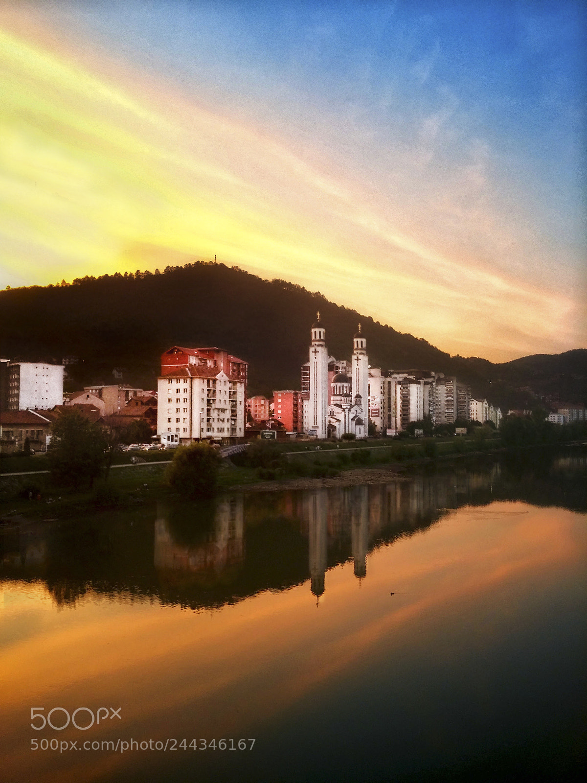 LG G3 sample photo. Zvornik photography