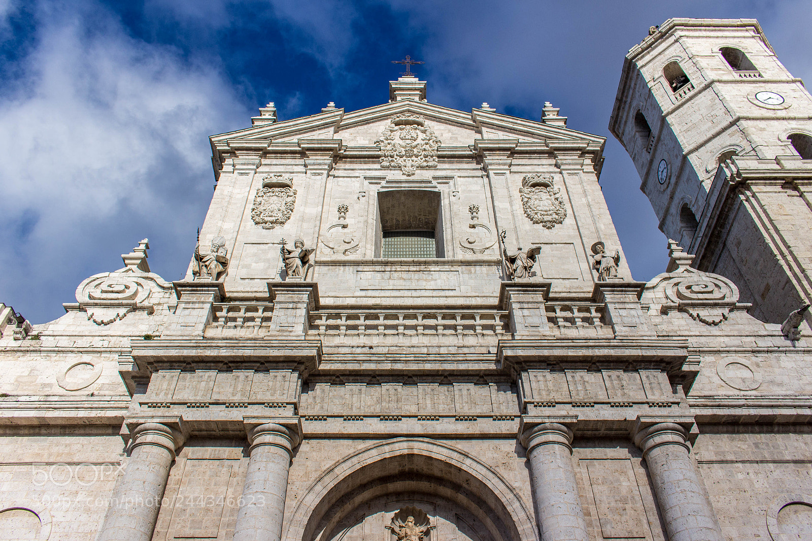 Canon EOS 100D (EOS Rebel SL1 / EOS Kiss X7) sample photo. Church facade photography