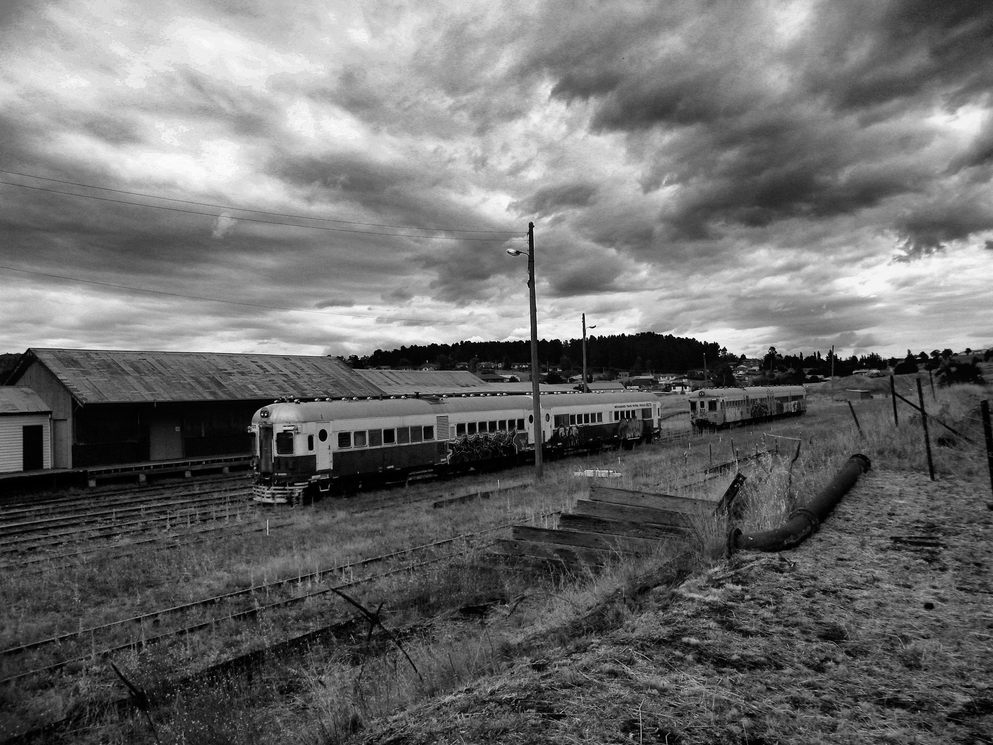 Kodak EASYSHARE Z1015 IS DIGITAL CAMERA sample photo. Abandoned photography