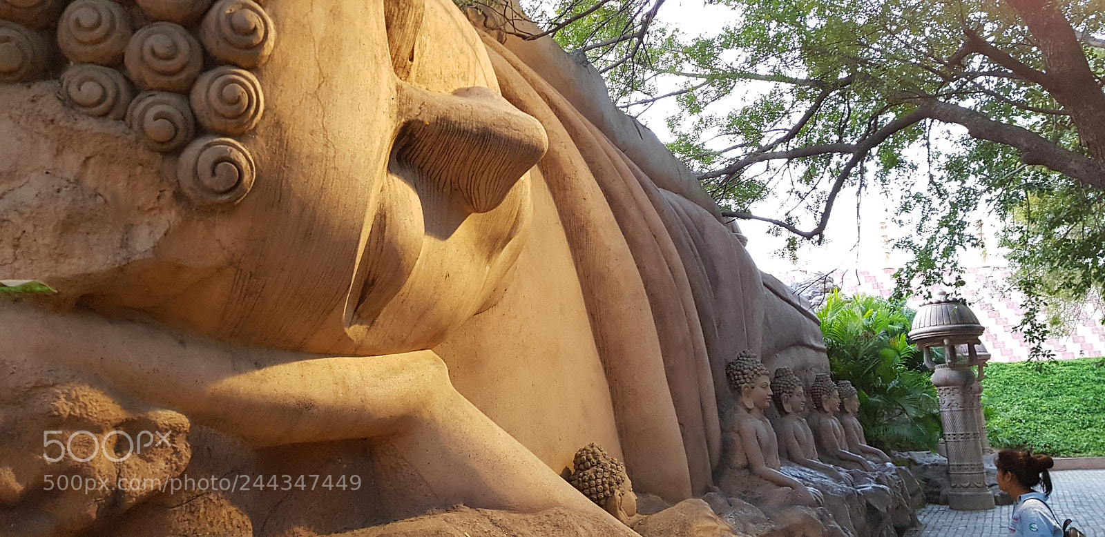 Samsung Galaxy S8 sample photo. Sleeping buddha photography