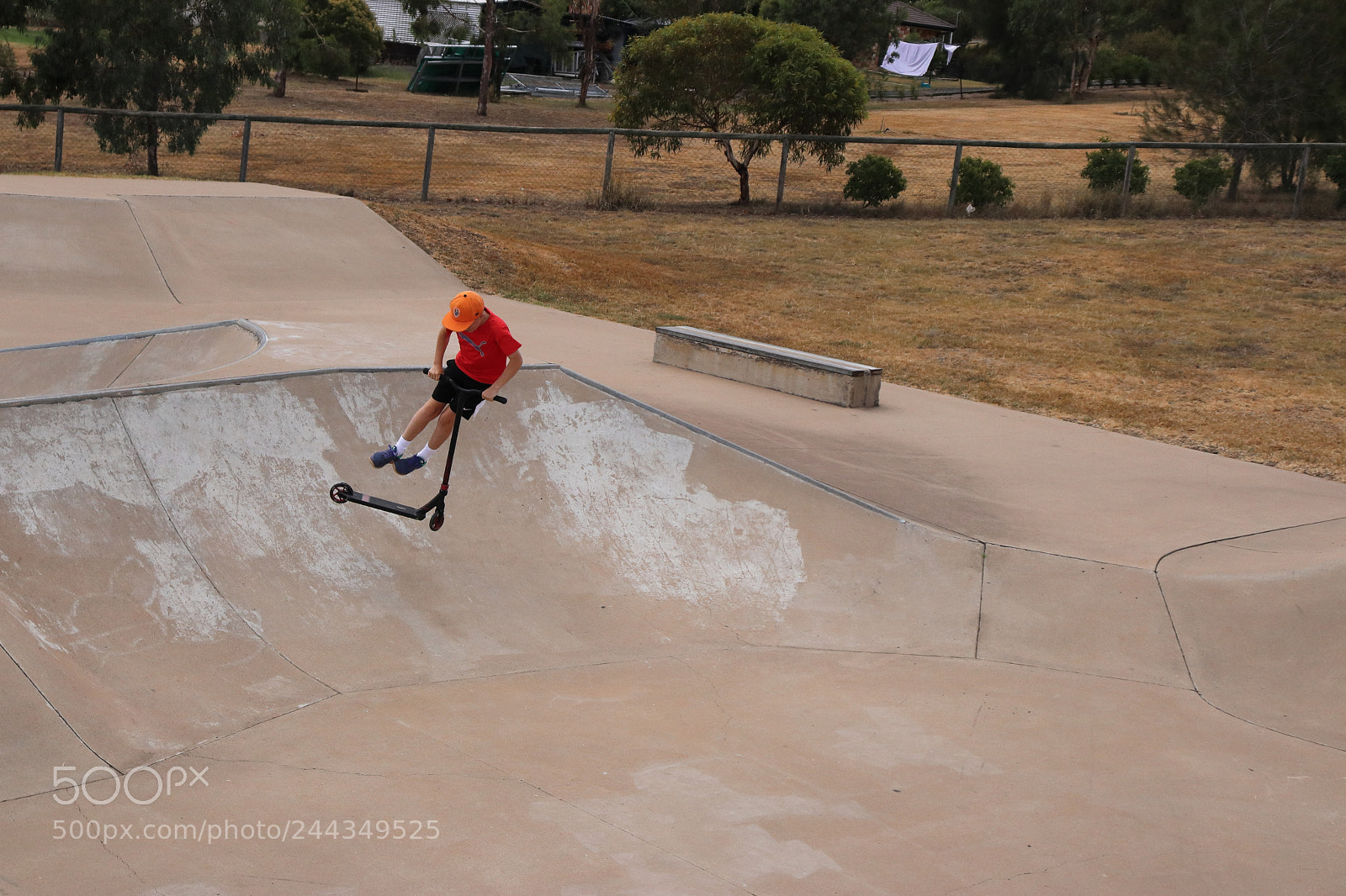 Canon EOS 200D (EOS Rebel SL2 / EOS Kiss X9) sample photo. Whip air photography