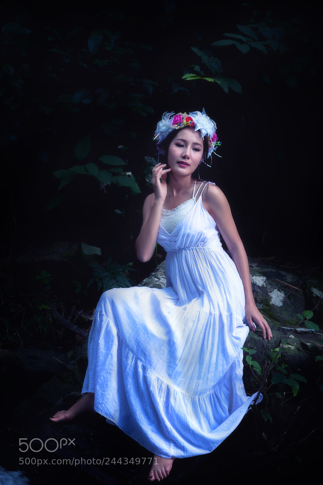 Fujifilm X-T2 sample photo. Beautiful asian woman with photography