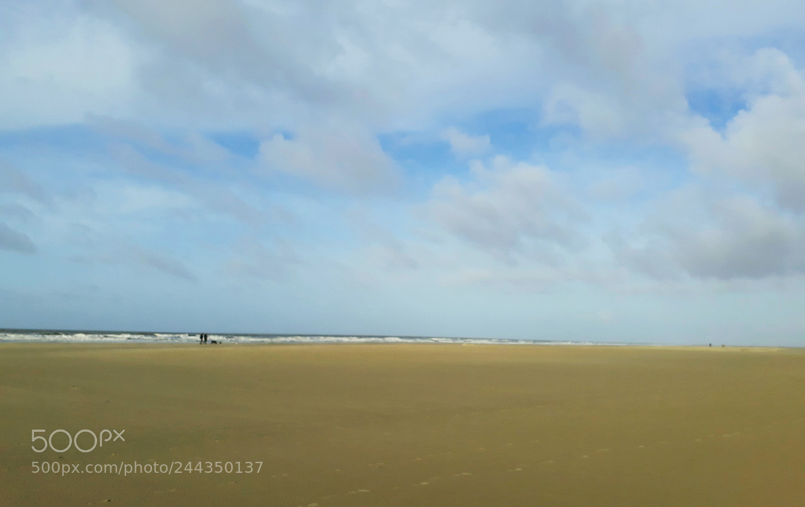 Samsung Galaxy A3(2017) sample photo. Endless beach photography