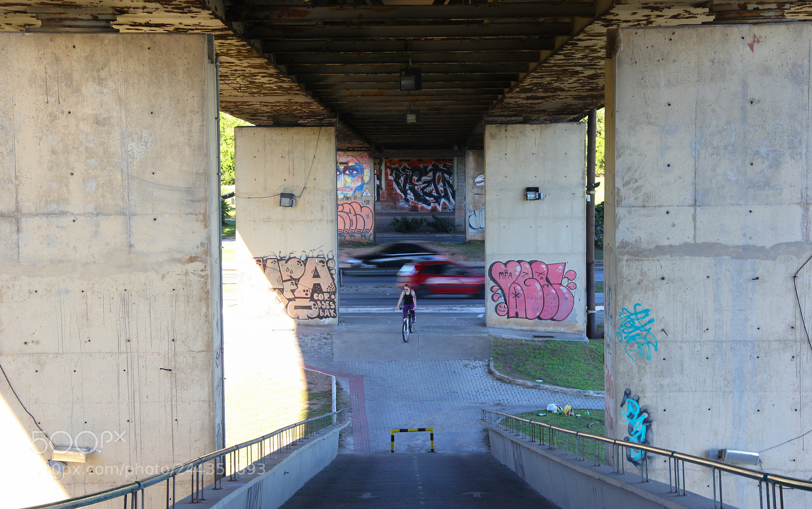 Canon EOS 60D sample photo. Concrete and graphite photography