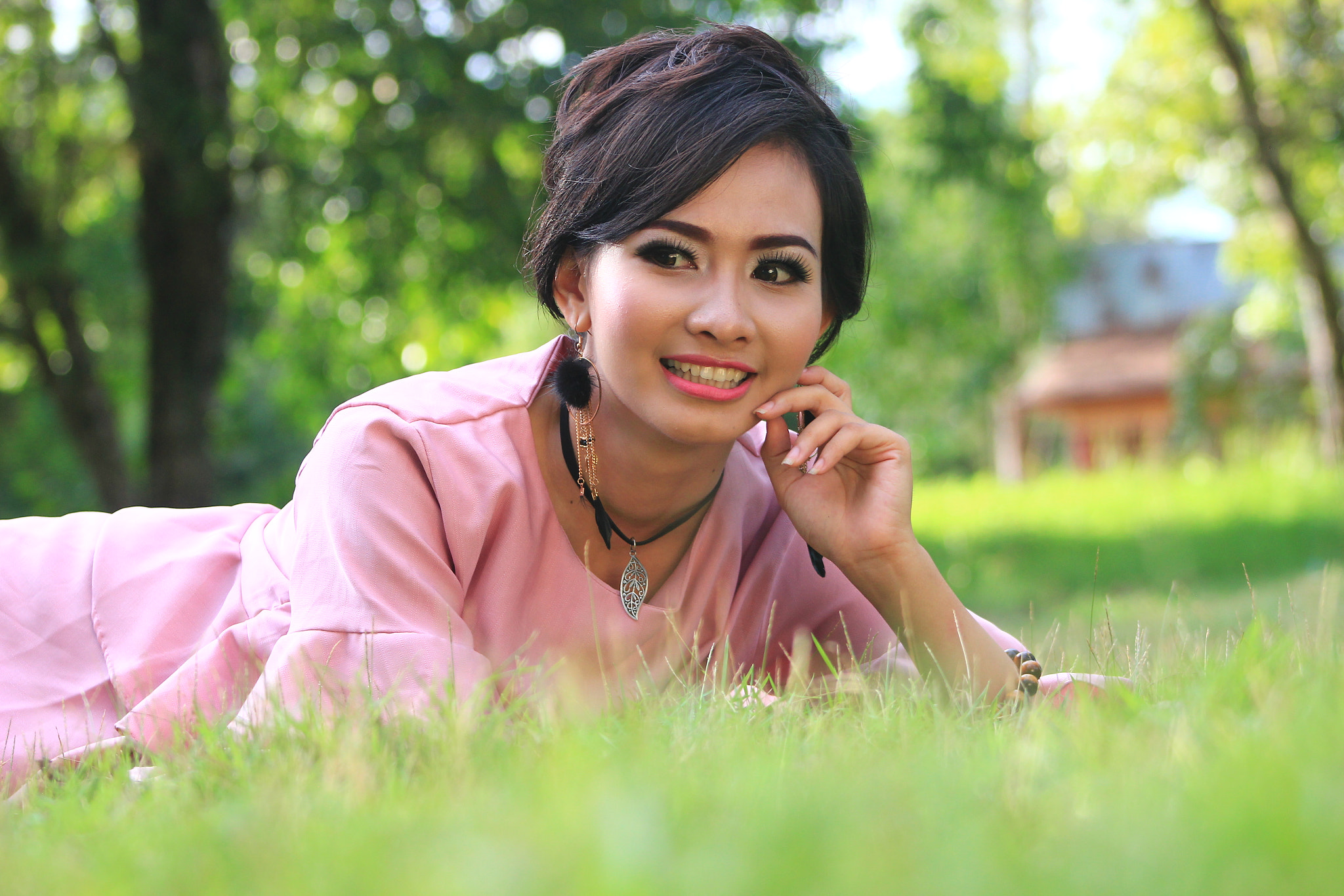 Canon EF 75-300mm f/4-5.6 USM sample photo. Gadis nias photography