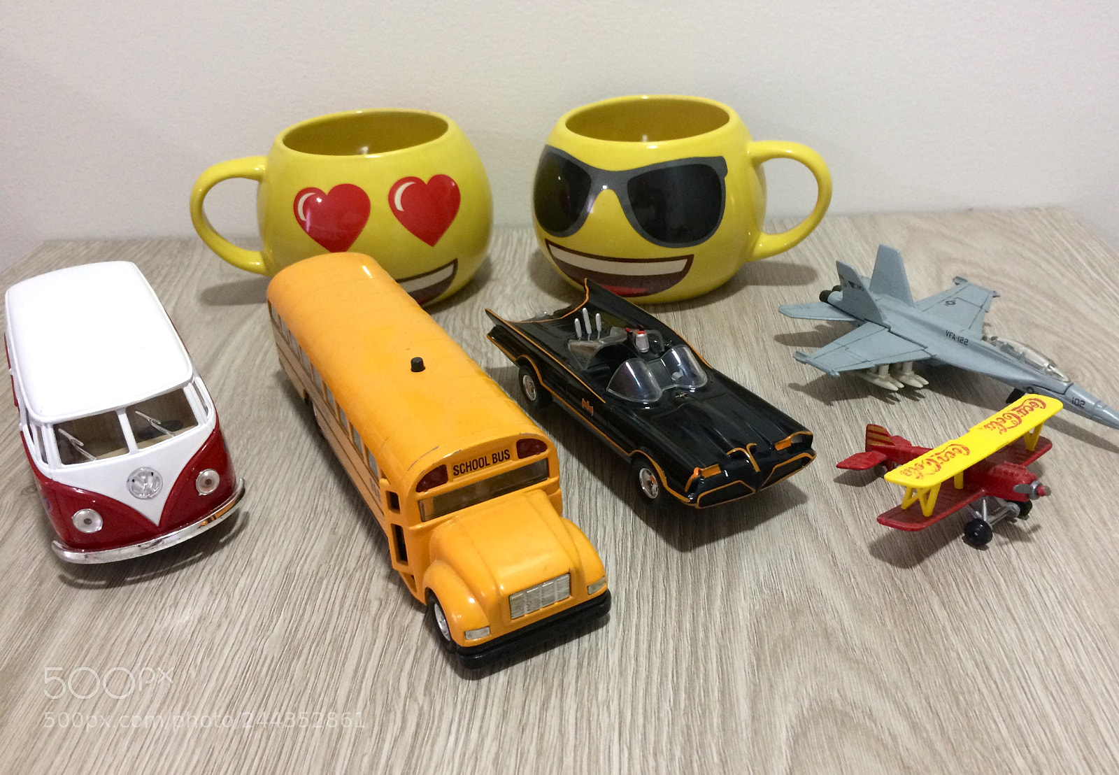Apple iPhone 5s sample photo. I loving my collection  photography