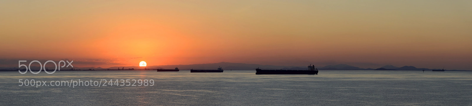 Nikon D800 sample photo. Ships at sunset photography