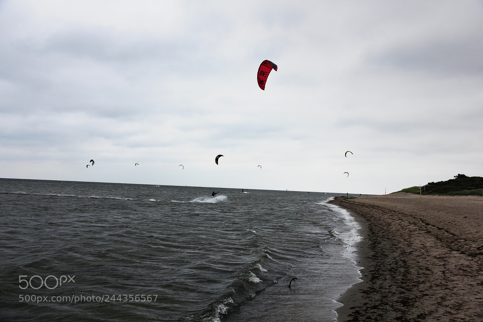Canon EOS 60D sample photo. Kite surfing at insel photography