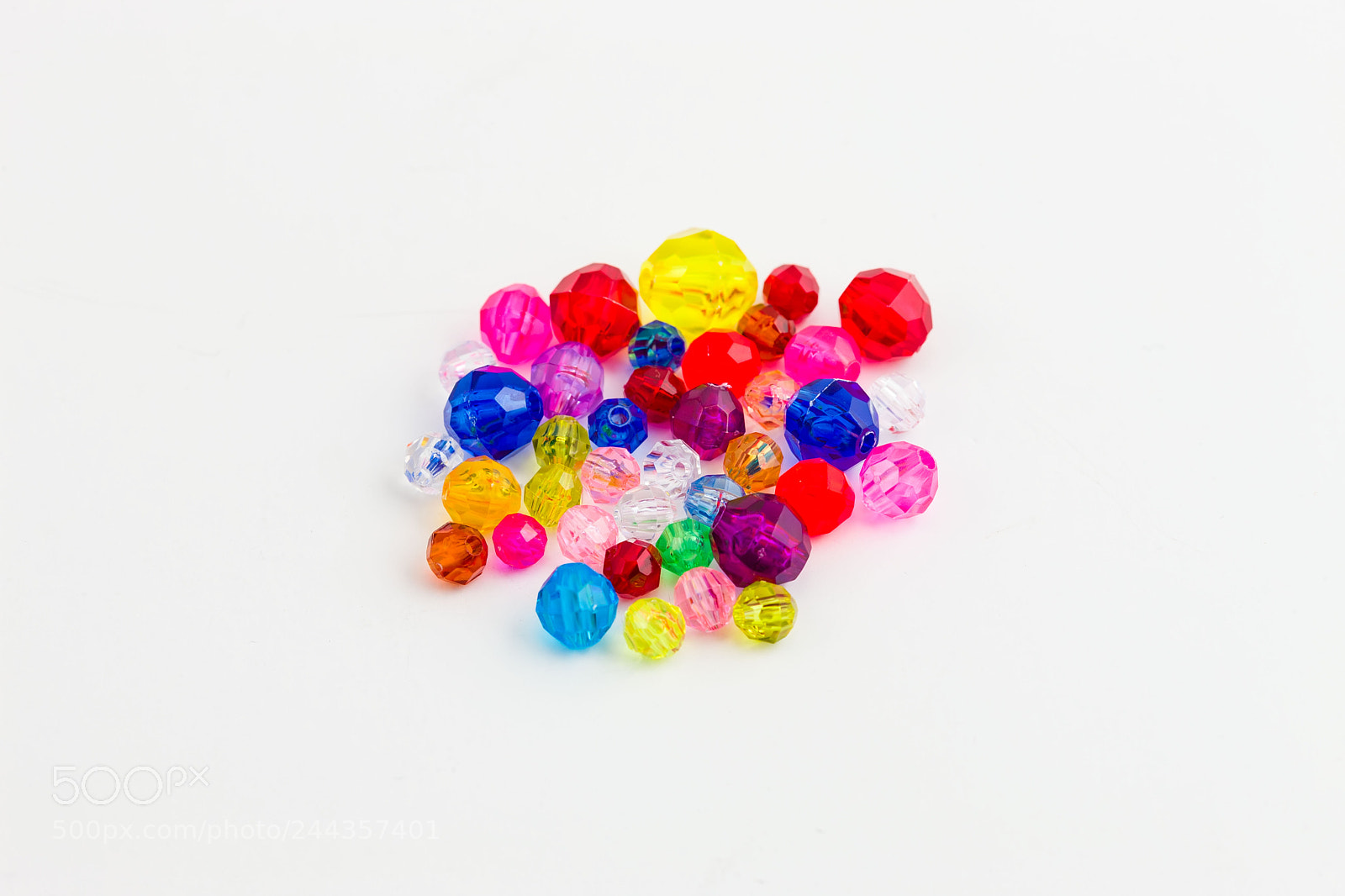 Canon EOS-1Ds Mark III sample photo. Multi colored beads of photography