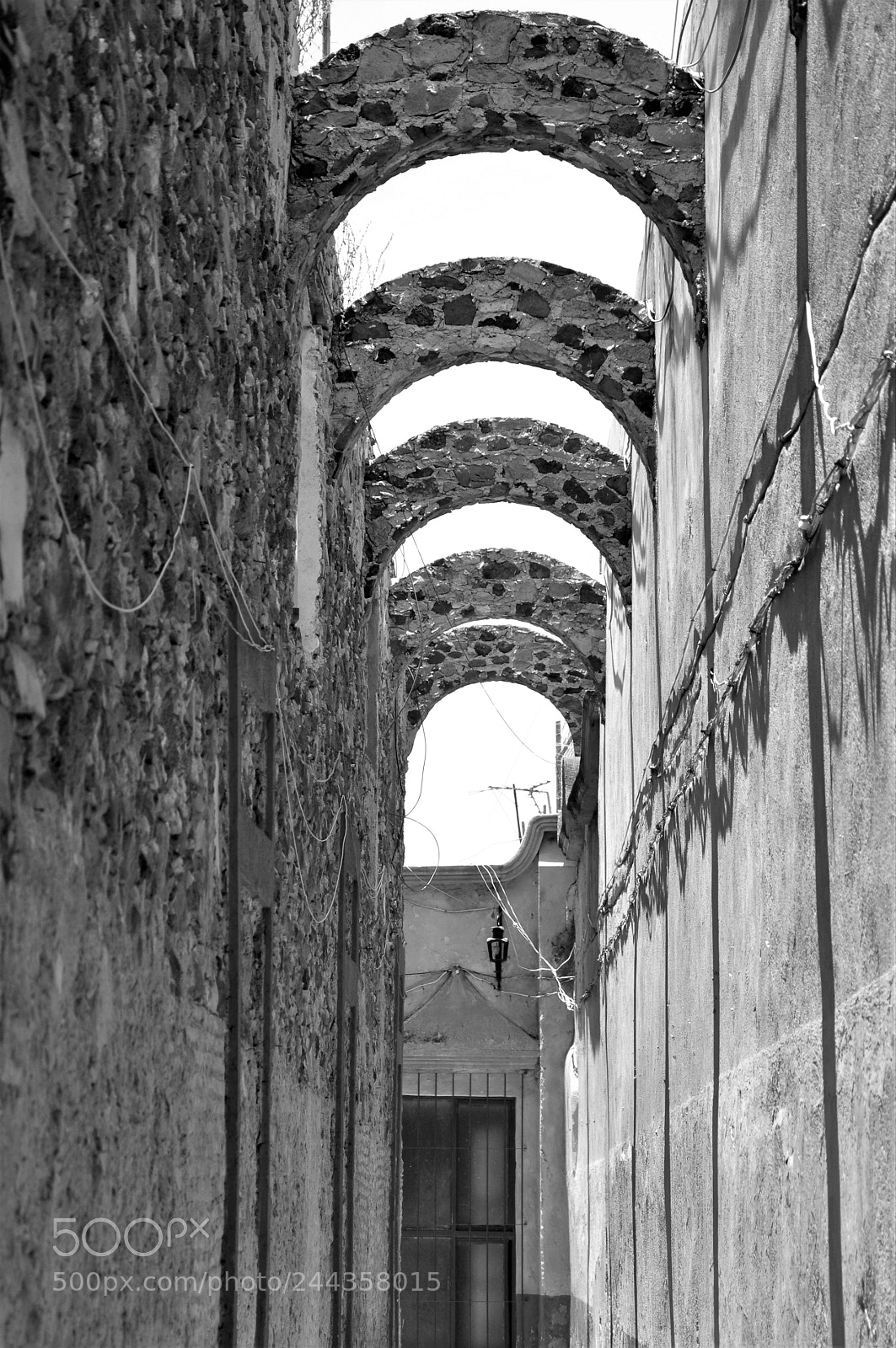 Nikon D90 sample photo. Arch perspective photography