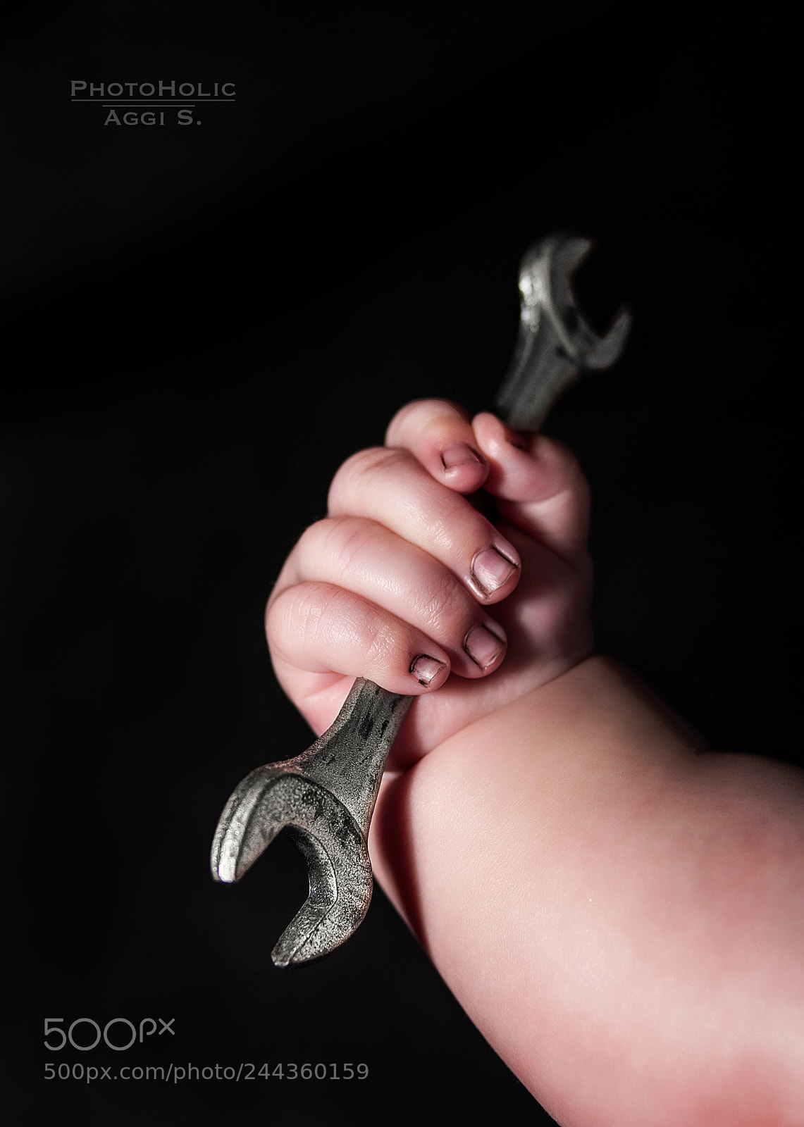 Pentax K-5 IIs sample photo. Work it baby photography
