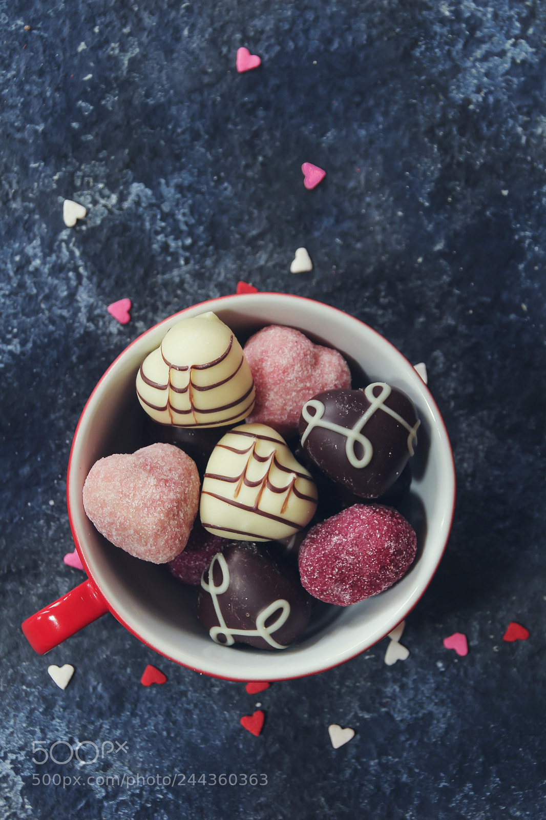 Canon EOS 60D sample photo. Heart shaped chocolate truffles photography