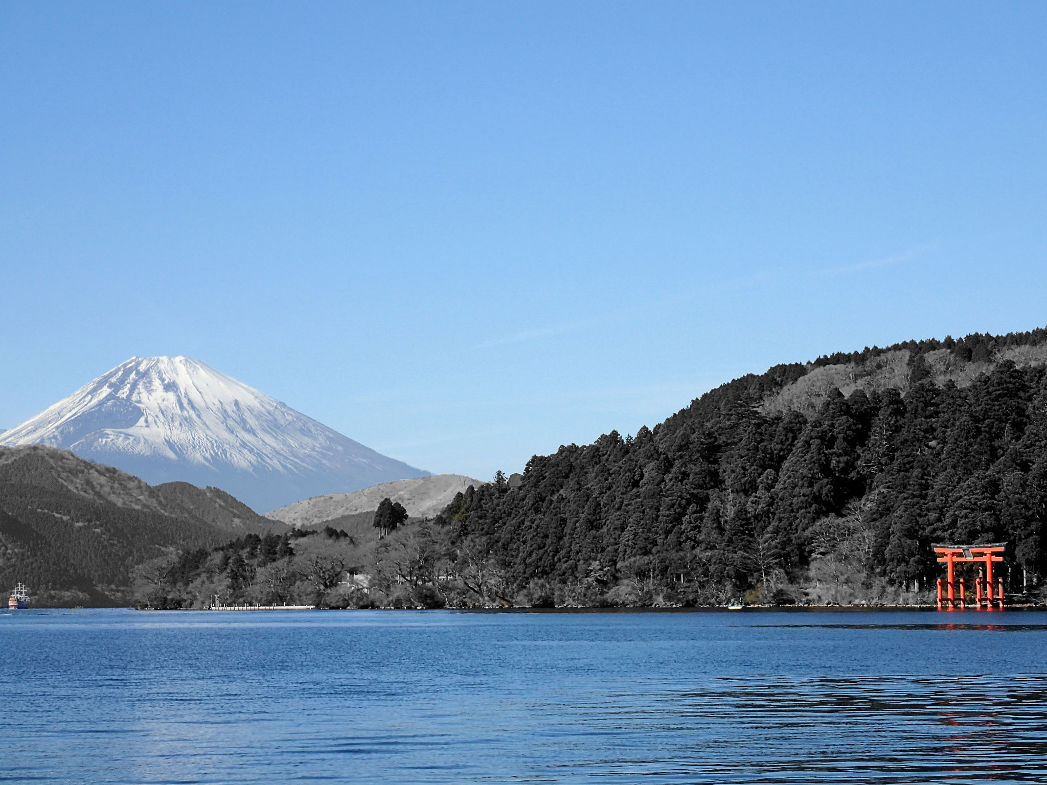 Olympus TG-3 sample photo. Fuji san photography