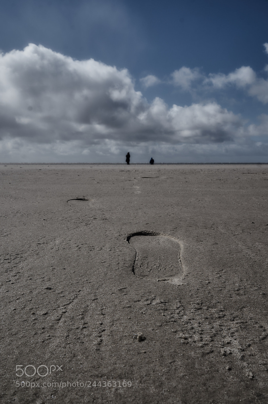Sony Alpha a3000 sample photo. Footstep photography