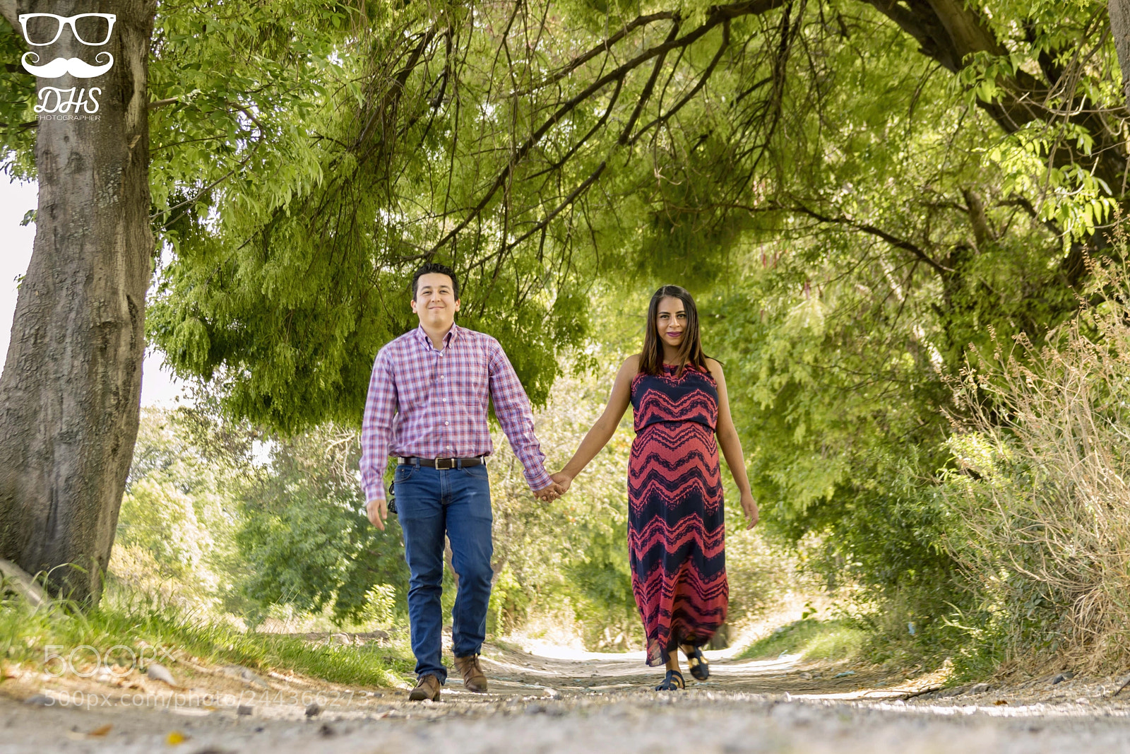 Canon EOS 750D (EOS Rebel T6i / EOS Kiss X8i) sample photo. Fryda and emilio pregnant photography