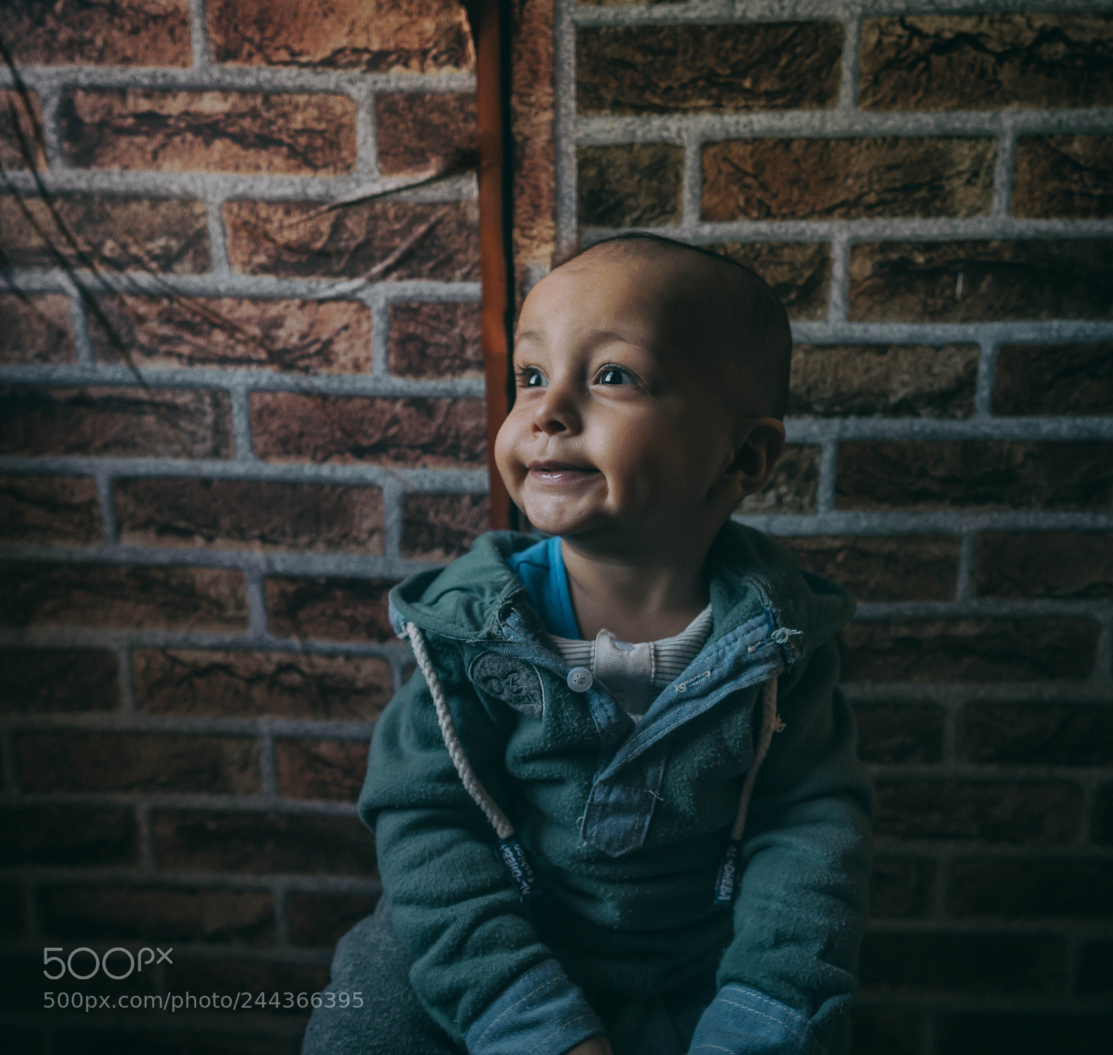 Sony a7R II sample photo. Ryan thinking photography