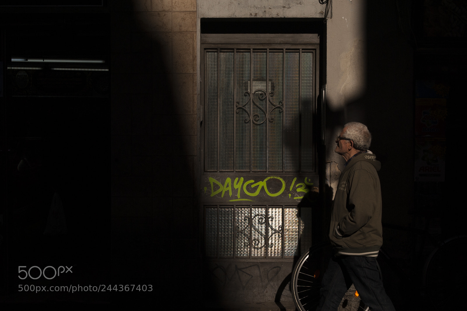 Nikon D700 sample photo. Walking towards the light photography