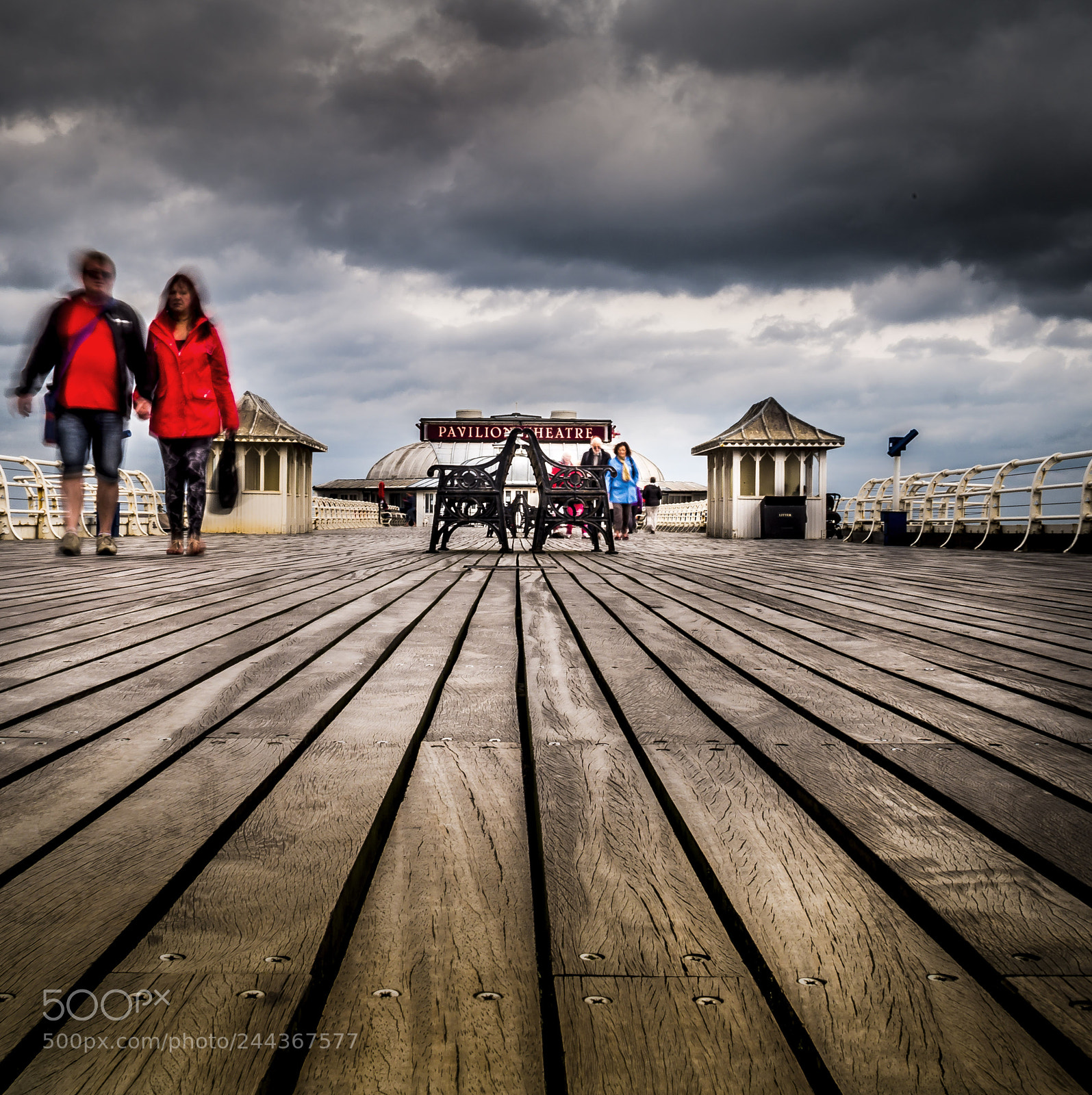 Olympus OM-D E-M10 sample photo. Storm clouds over southwold photography