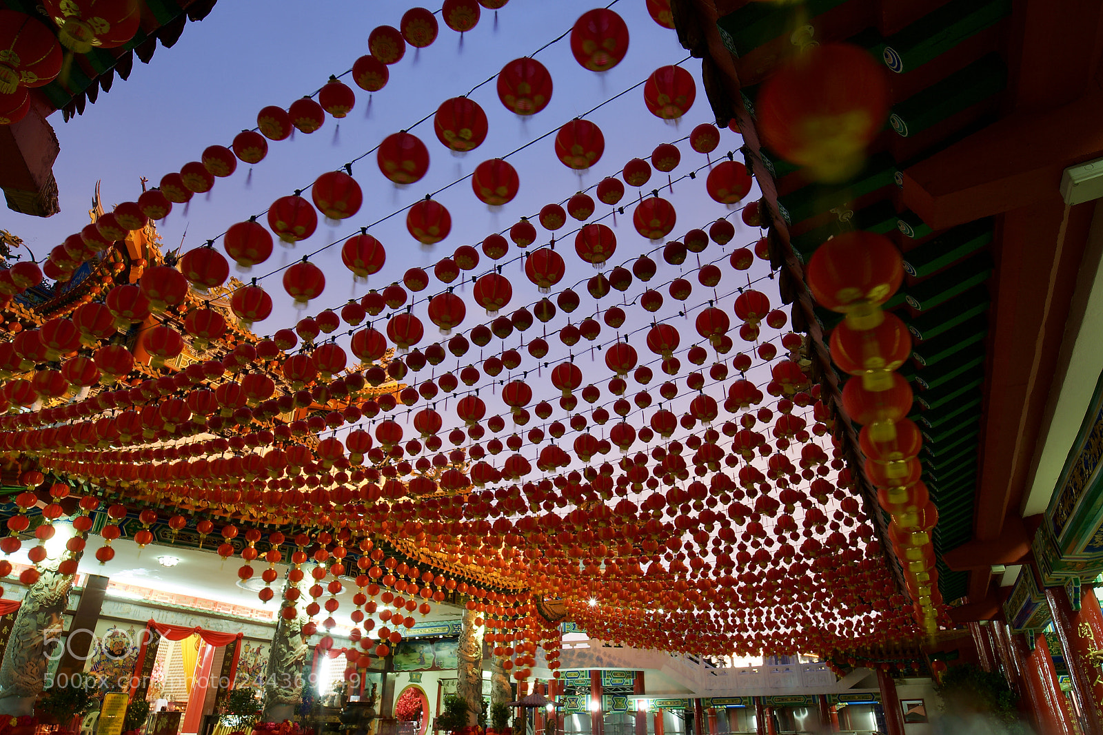Sony a7R II sample photo. Then you temple getting photography