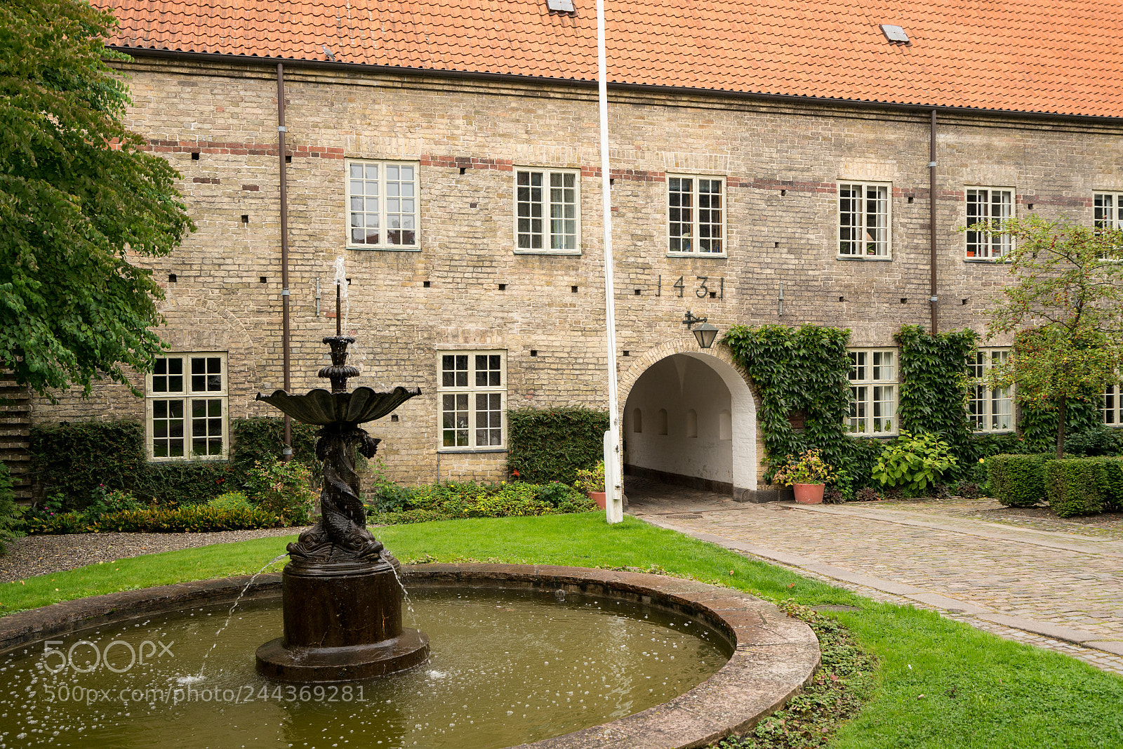 Sony a7R II sample photo. Hospital of the holy photography