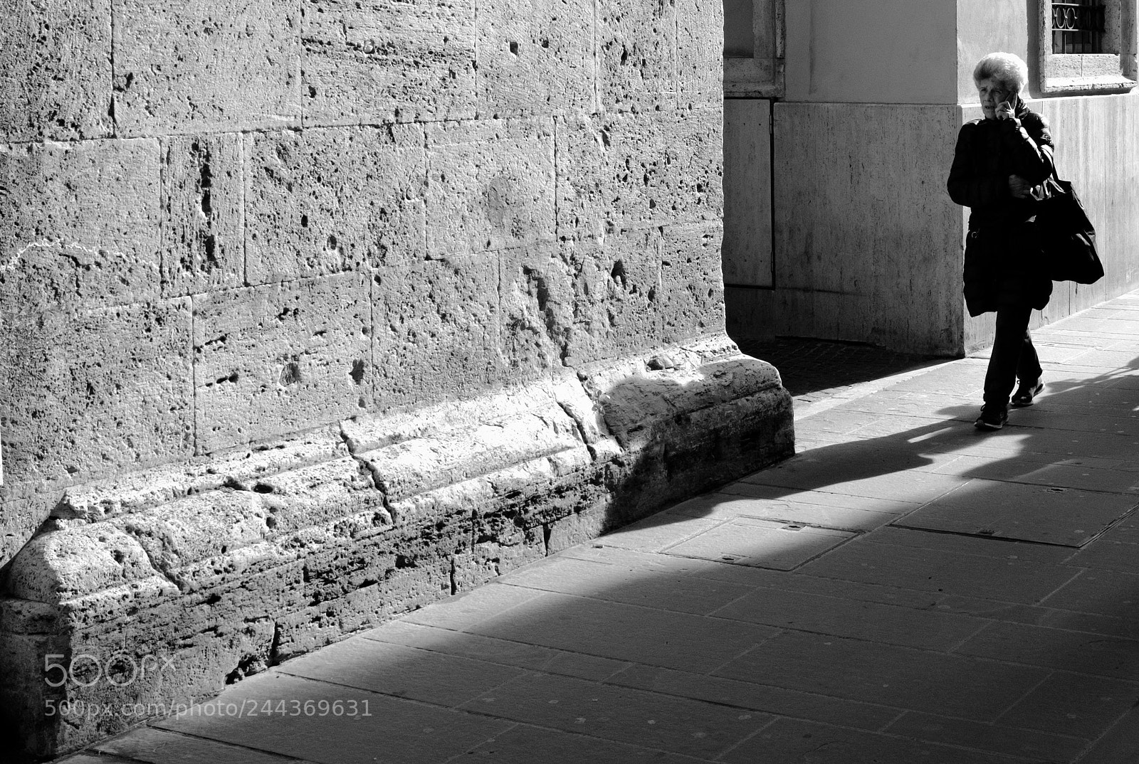 Fujifilm X100F sample photo. Shadow photography