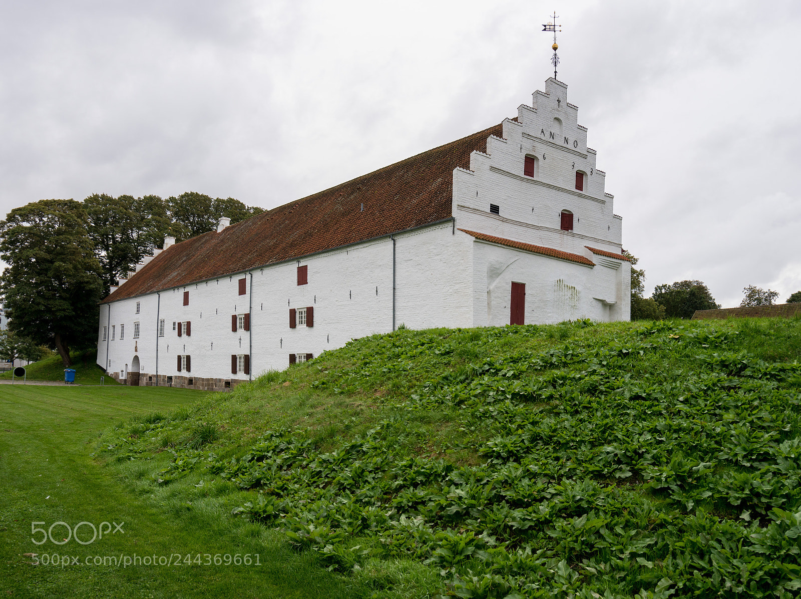 Sony a7R II sample photo. Aalborghus castle in aalborg photography