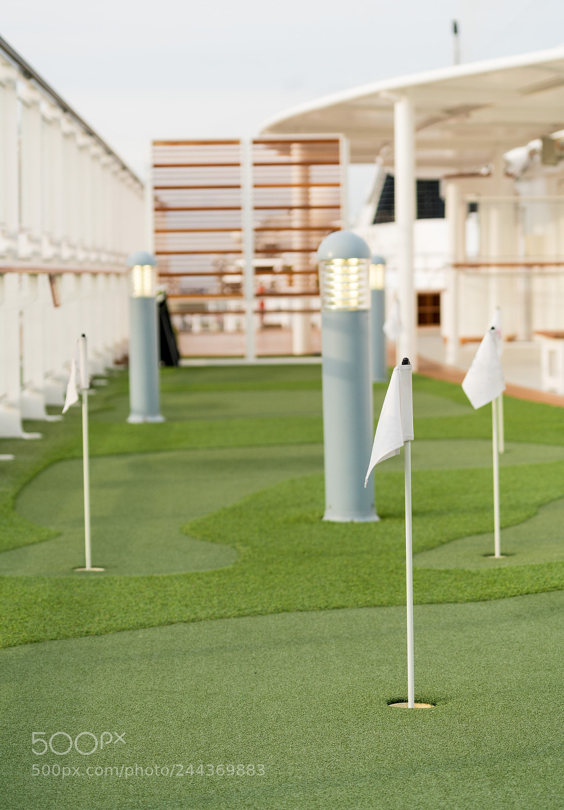 Sony a7R II sample photo. Artificial putting green course photography