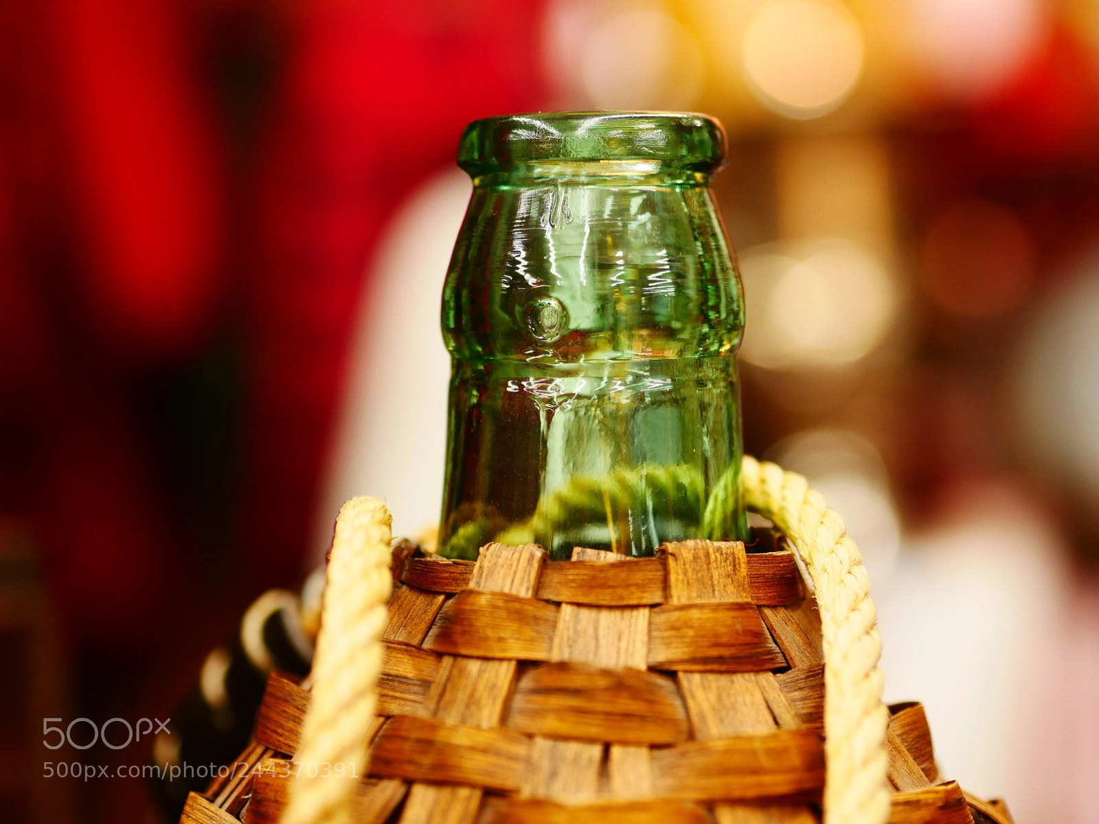 Panasonic Lumix DMC-GX85 (Lumix DMC-GX80 / Lumix DMC-GX7 Mark II) sample photo. Basket weaving photography