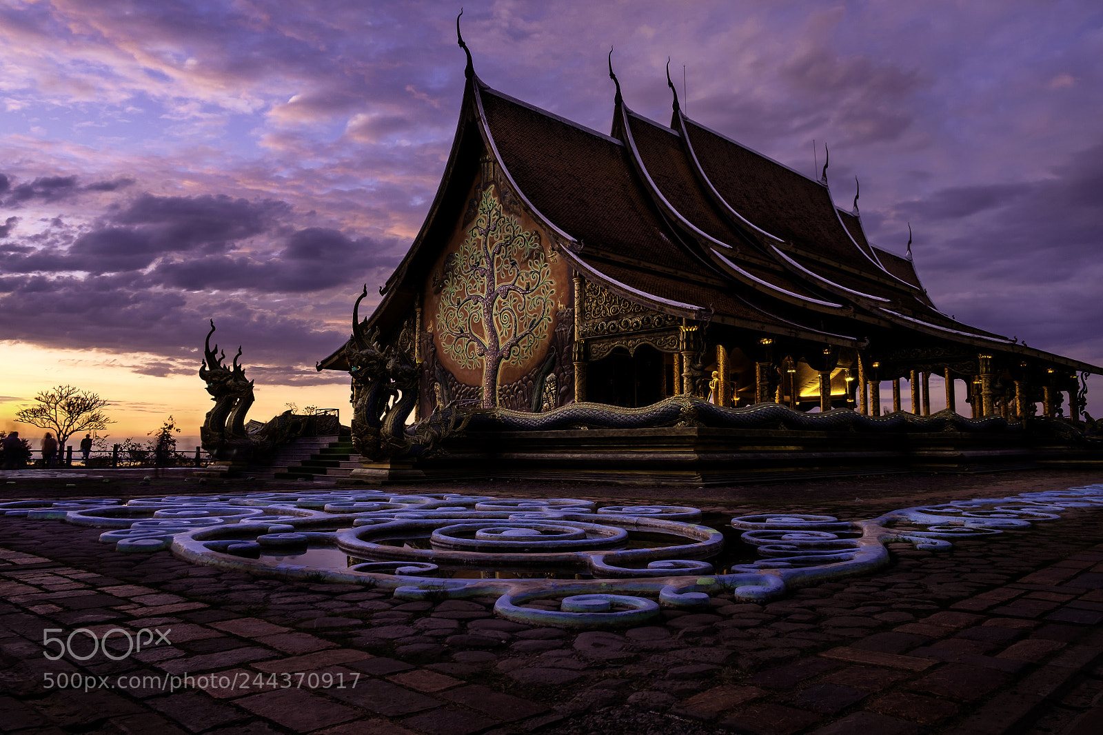 Fujifilm X-E2 sample photo. Old temple at sunset photography
