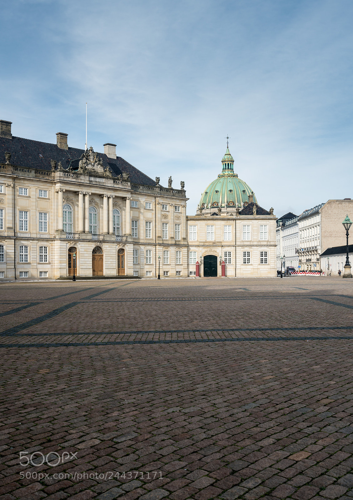 Sony a7R II sample photo. Amalienborg palace in copenhagen photography