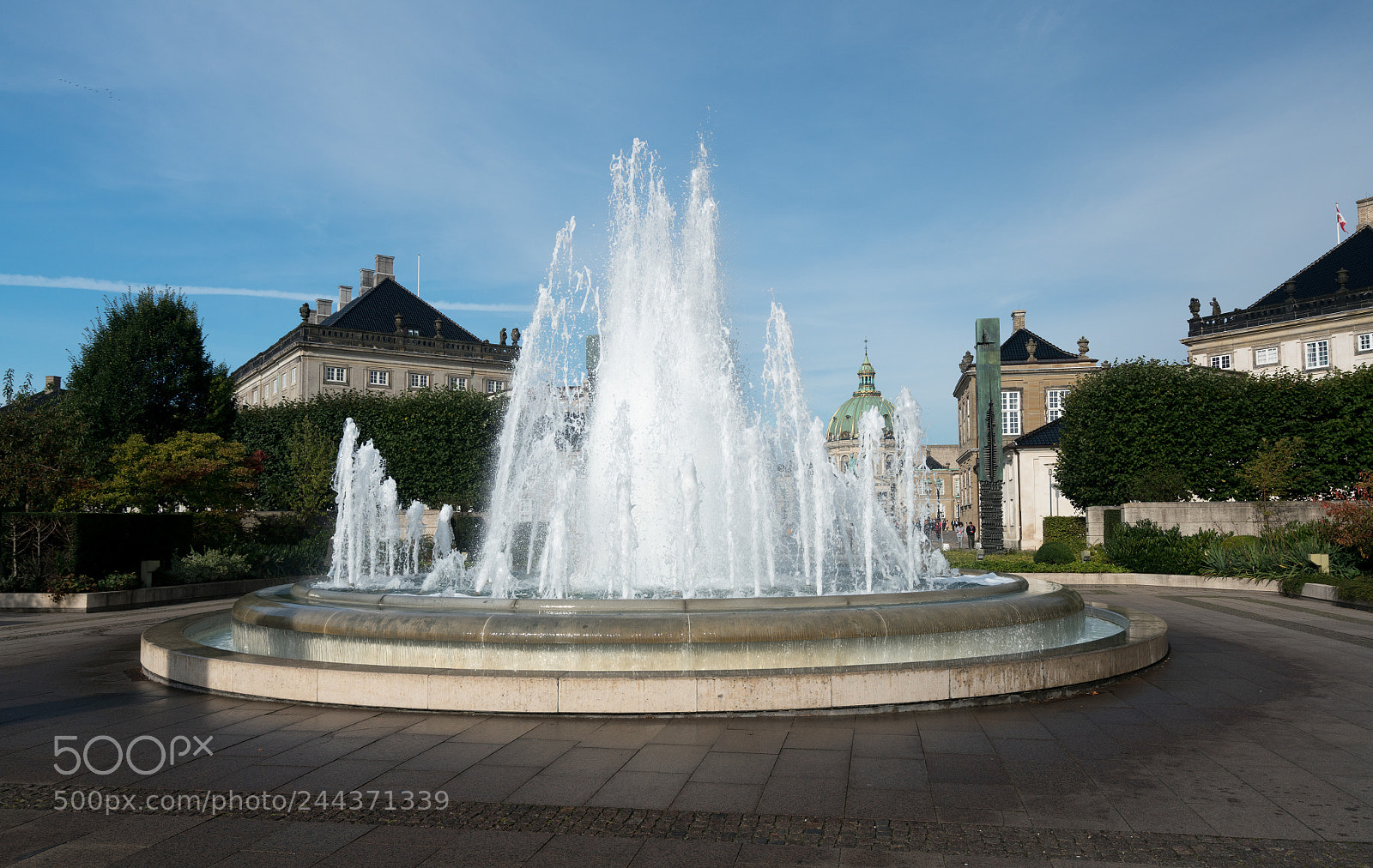 Sony a7R II sample photo. Amalie garden fountain in photography
