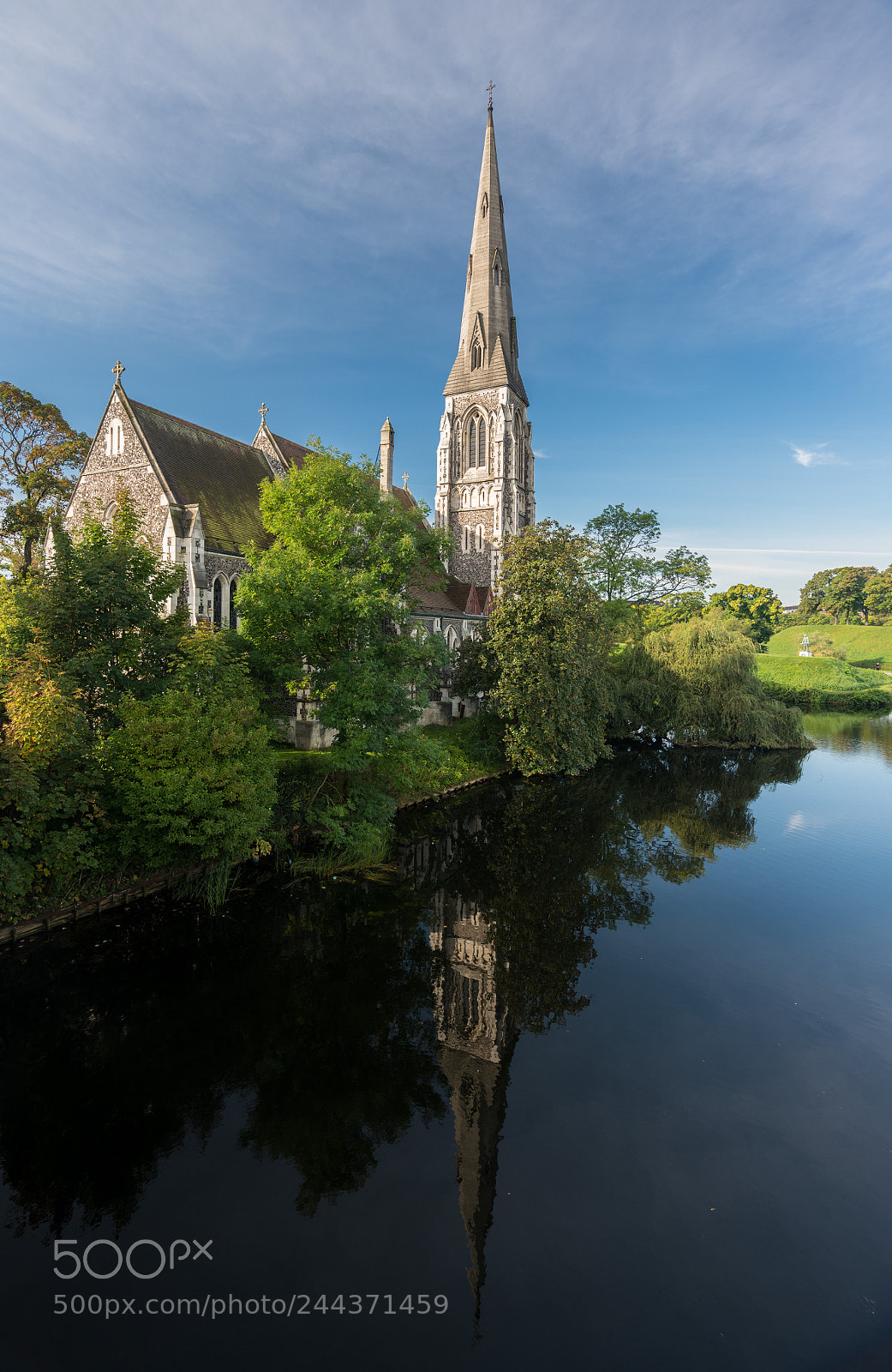 Sony a7R II sample photo. St albans church in photography